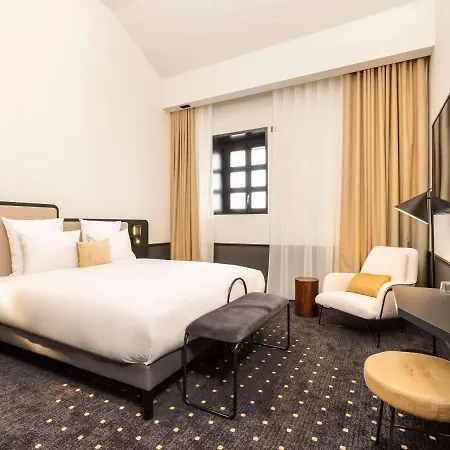 Mercure Centre Gare Atlantic 4*