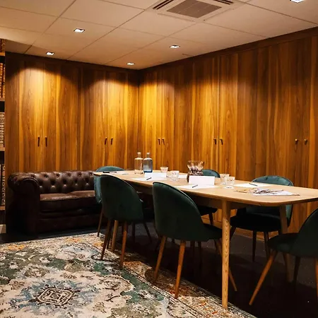 Mercure Centre Gare Atlantic 4* בורדו